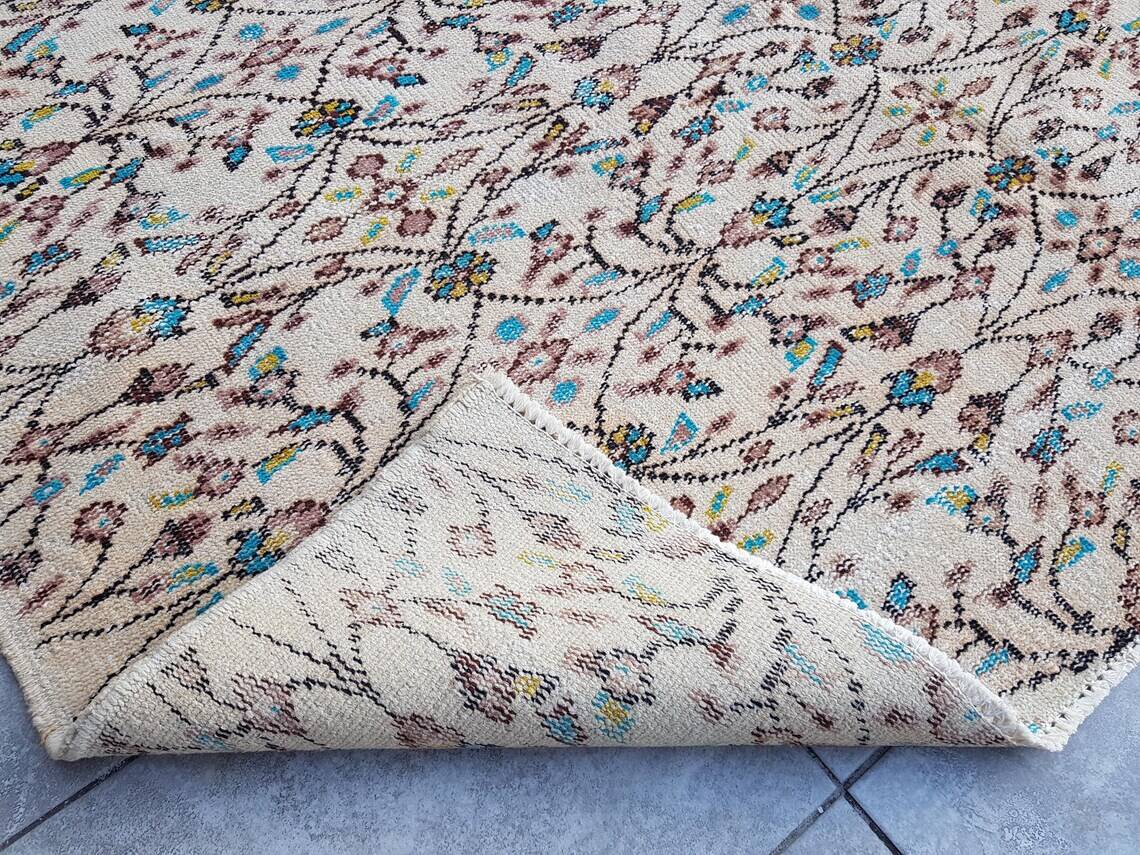 Turkish Vintage Handmade Area Rug sku v332
