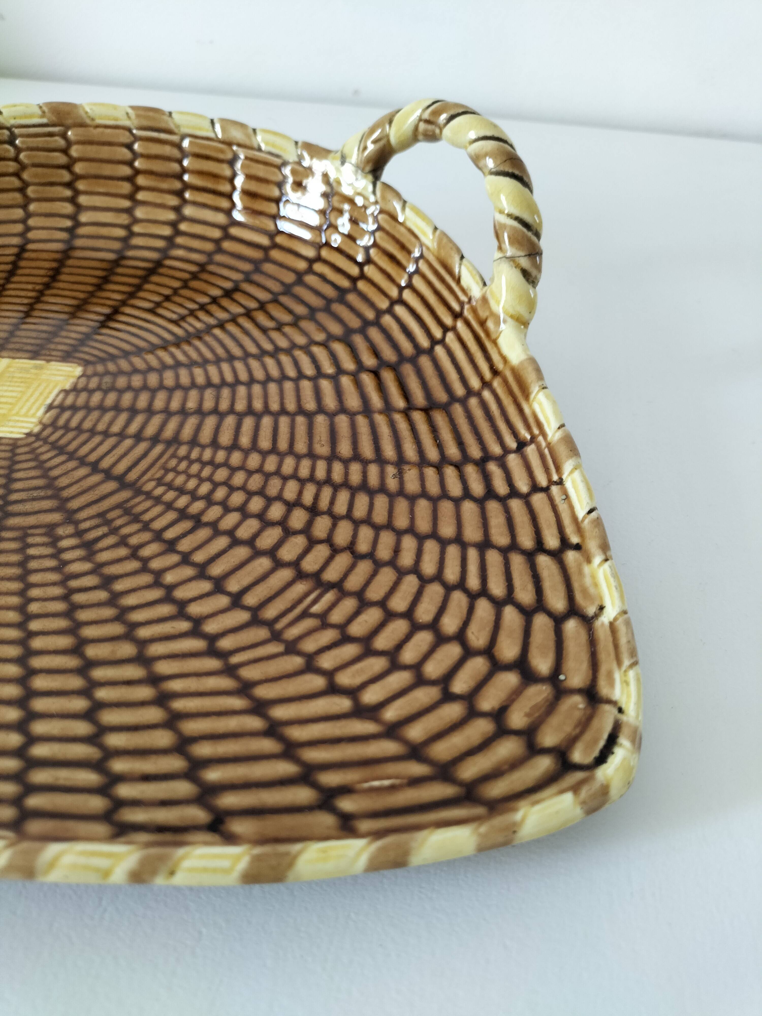 Old Sarreguemines smoking tray – rare model