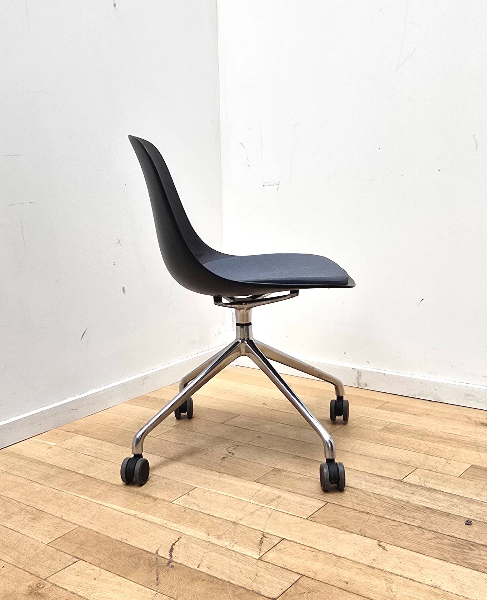 Set of 6 Pureloop chairs, Infiniti