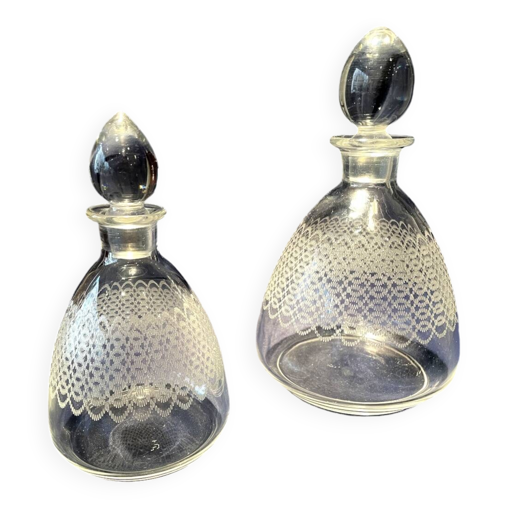2 ENGRAVED GLASS LIQUOR CARAFES FROM THE 1930s-1940s