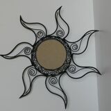 Miroir soleil en fer forgé vintage