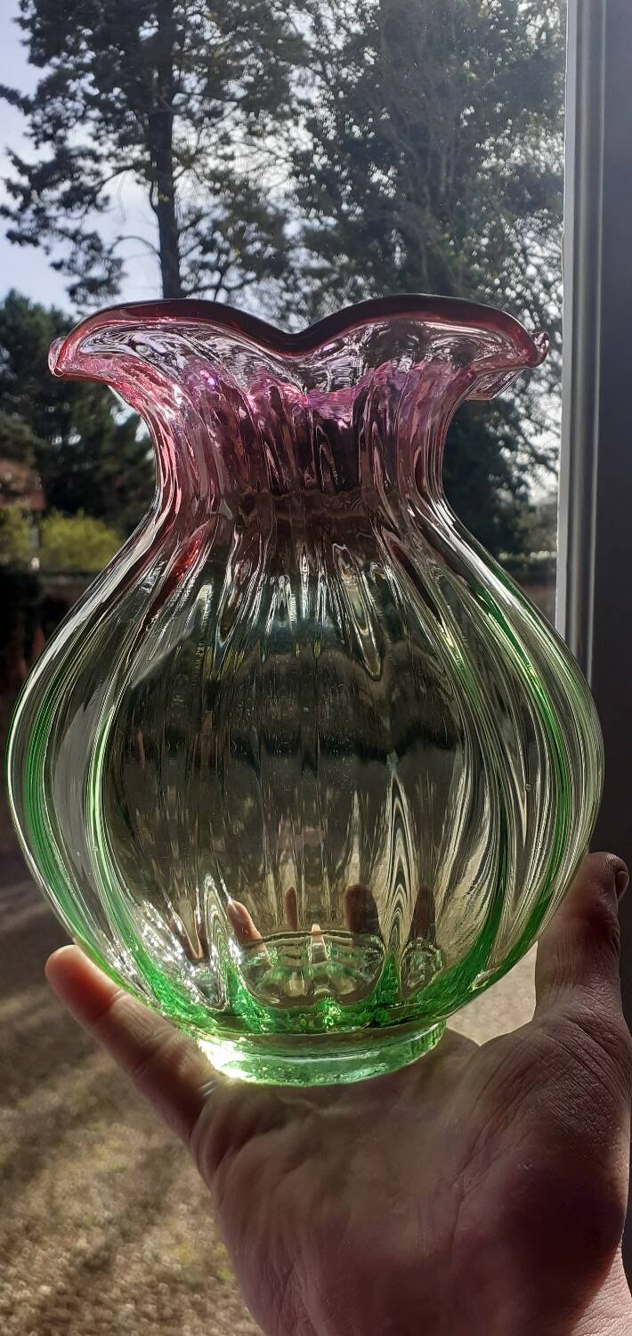 Vase corolle Bicolore début XXéme Soufflé à la bouche