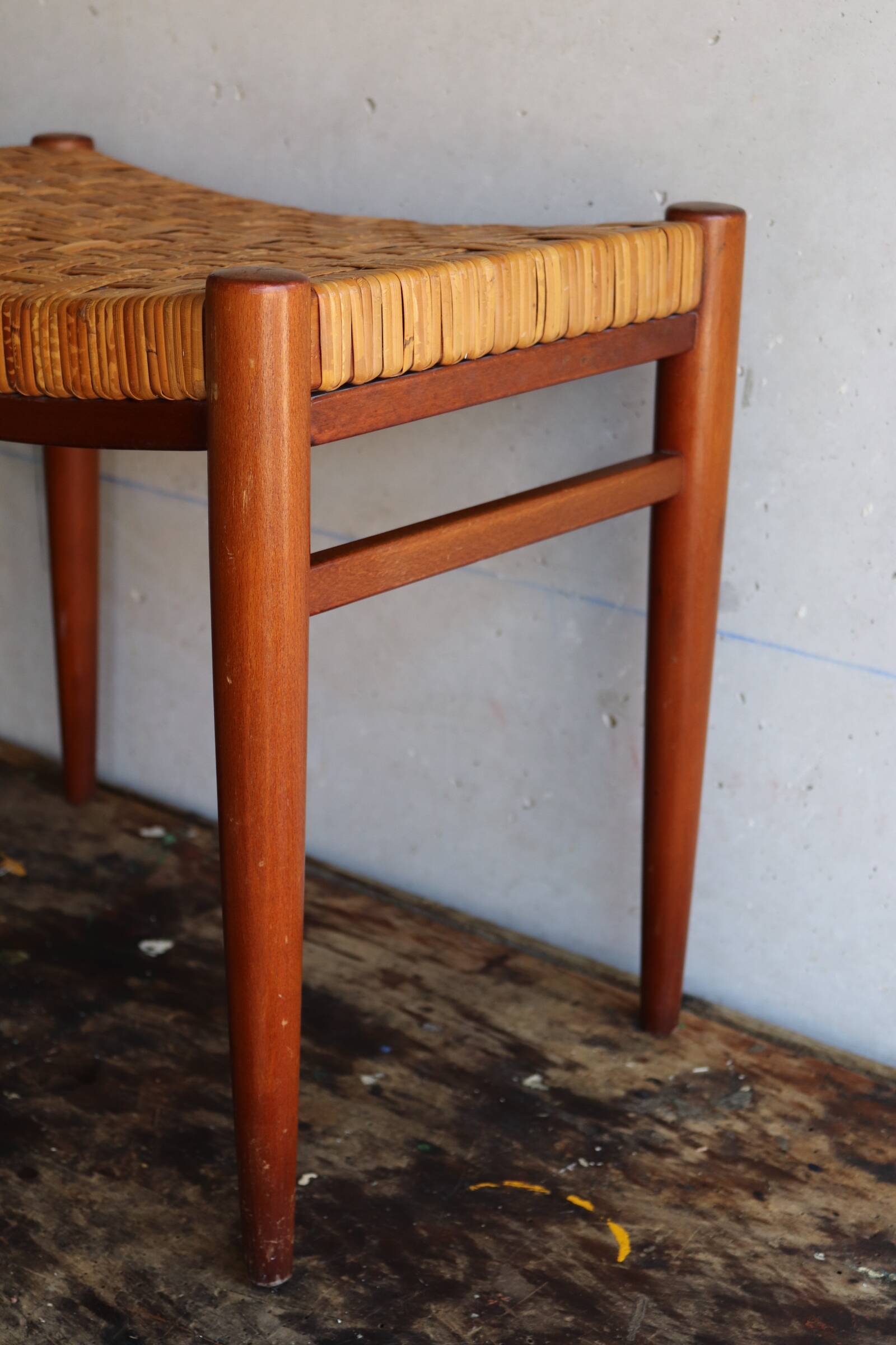 60s stool in teak and braided rush