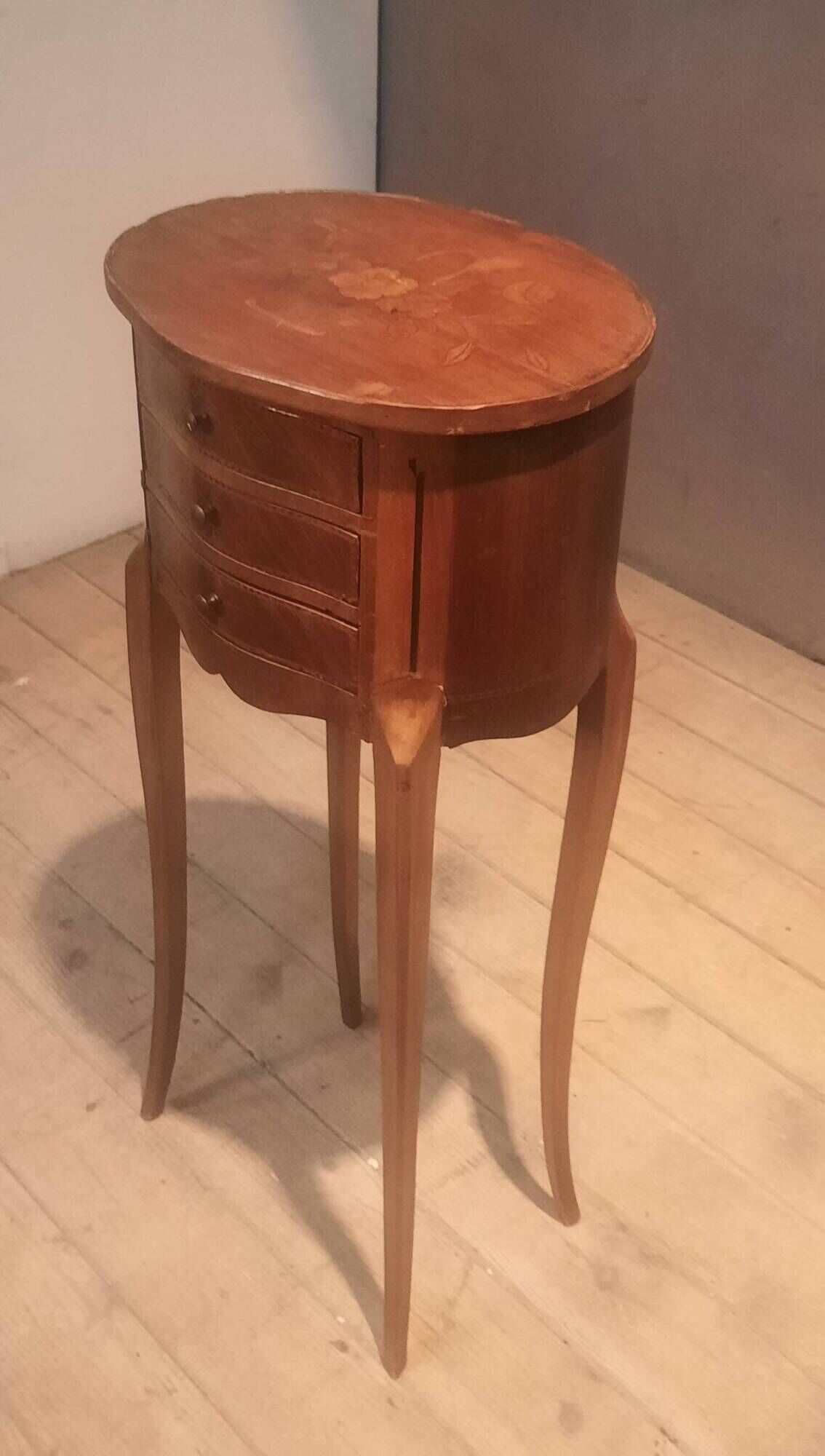 Chevet marquetté style Louis XV