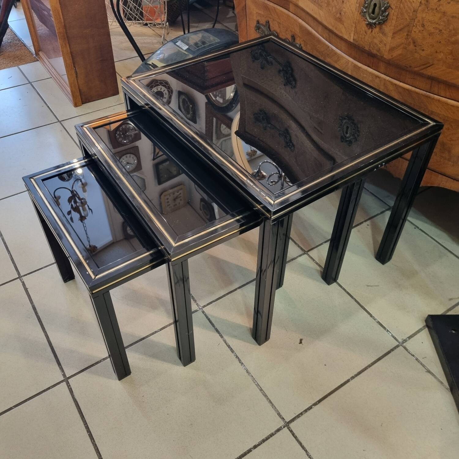 Pierre Vandel nesting tables