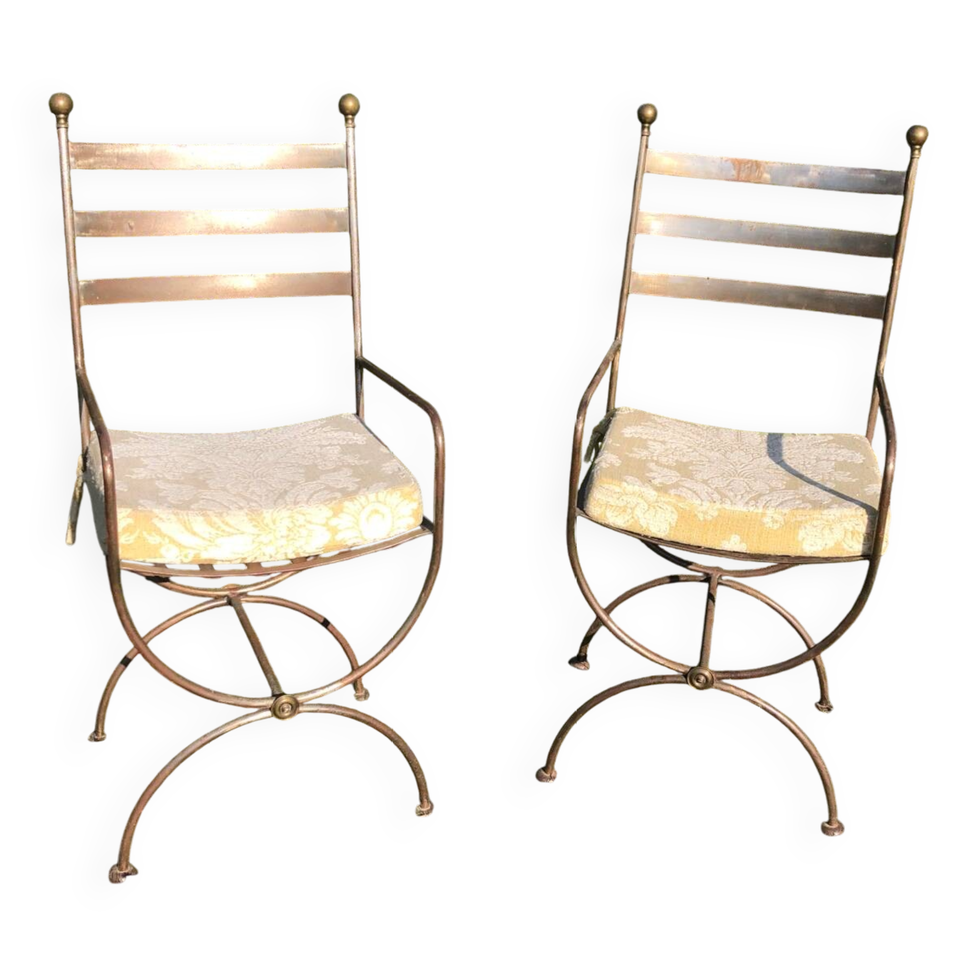 2 metal chairs