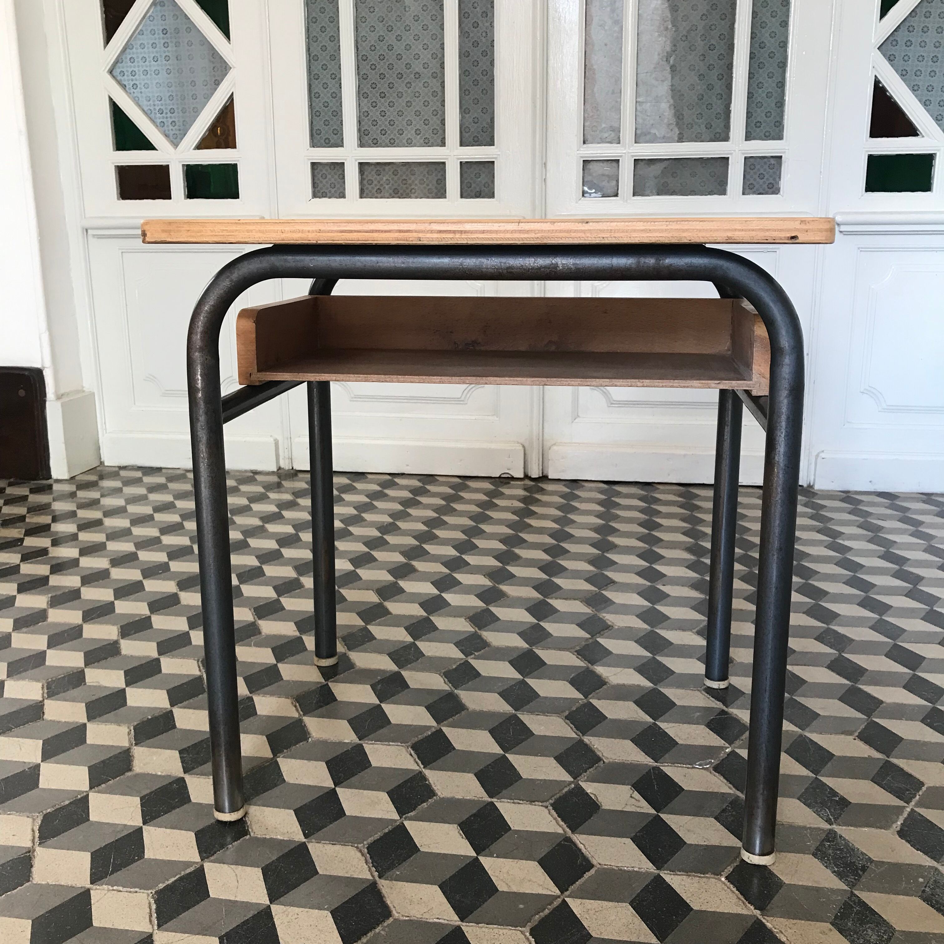 School office 1 place