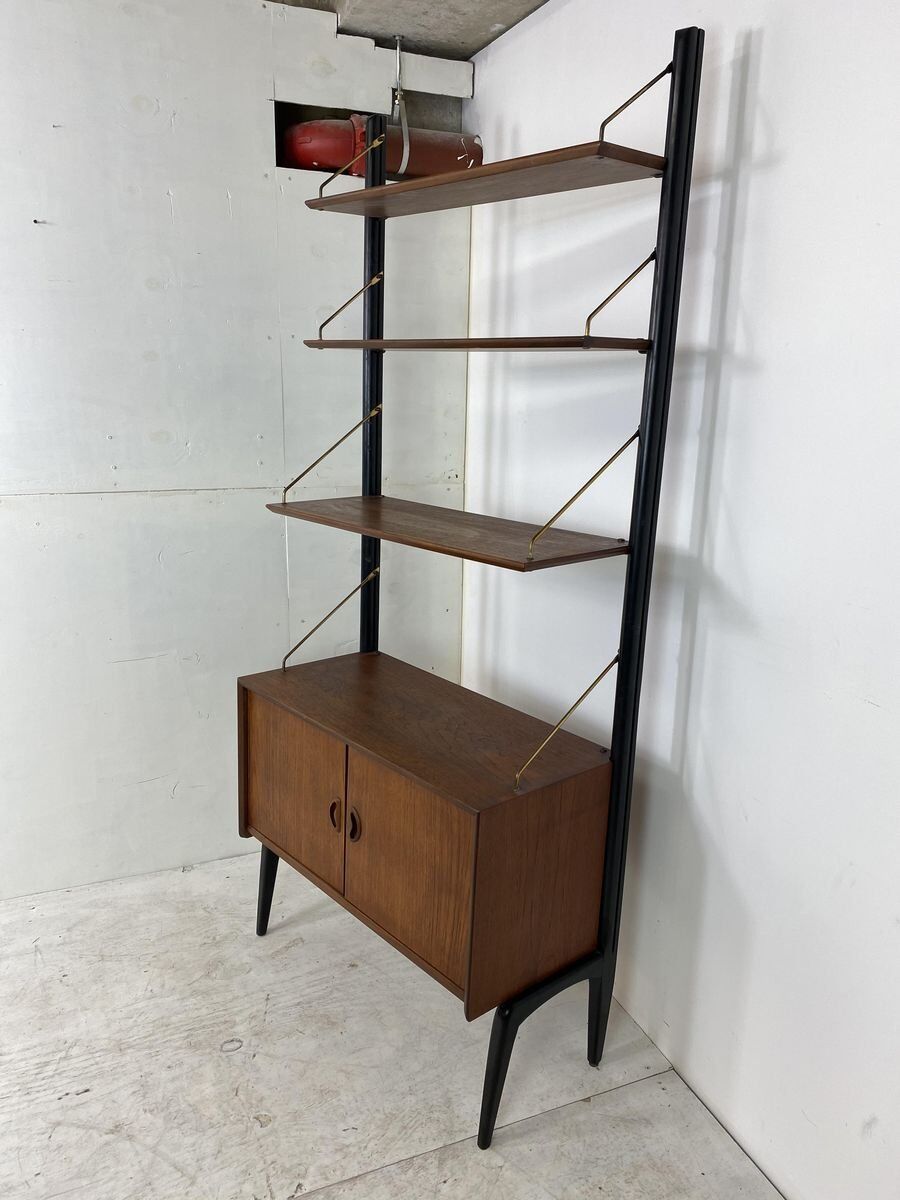 Scandinavian style teak by Louis van Teeffelen for WéBé 1950s