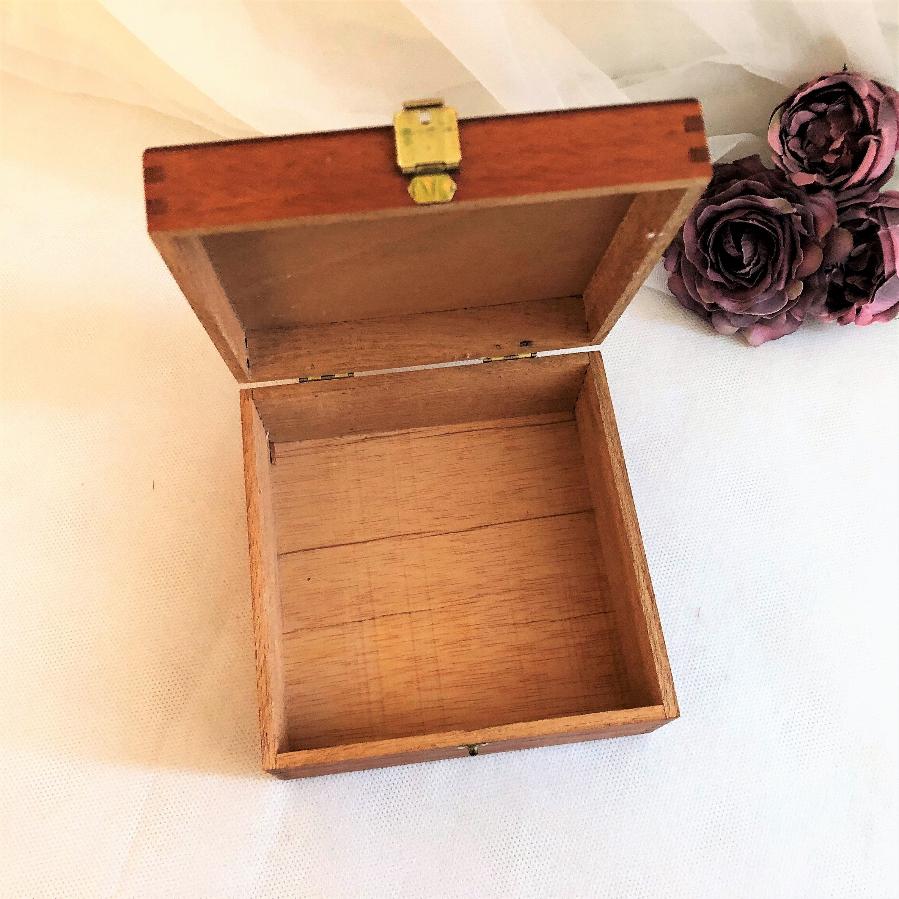 Wooden box