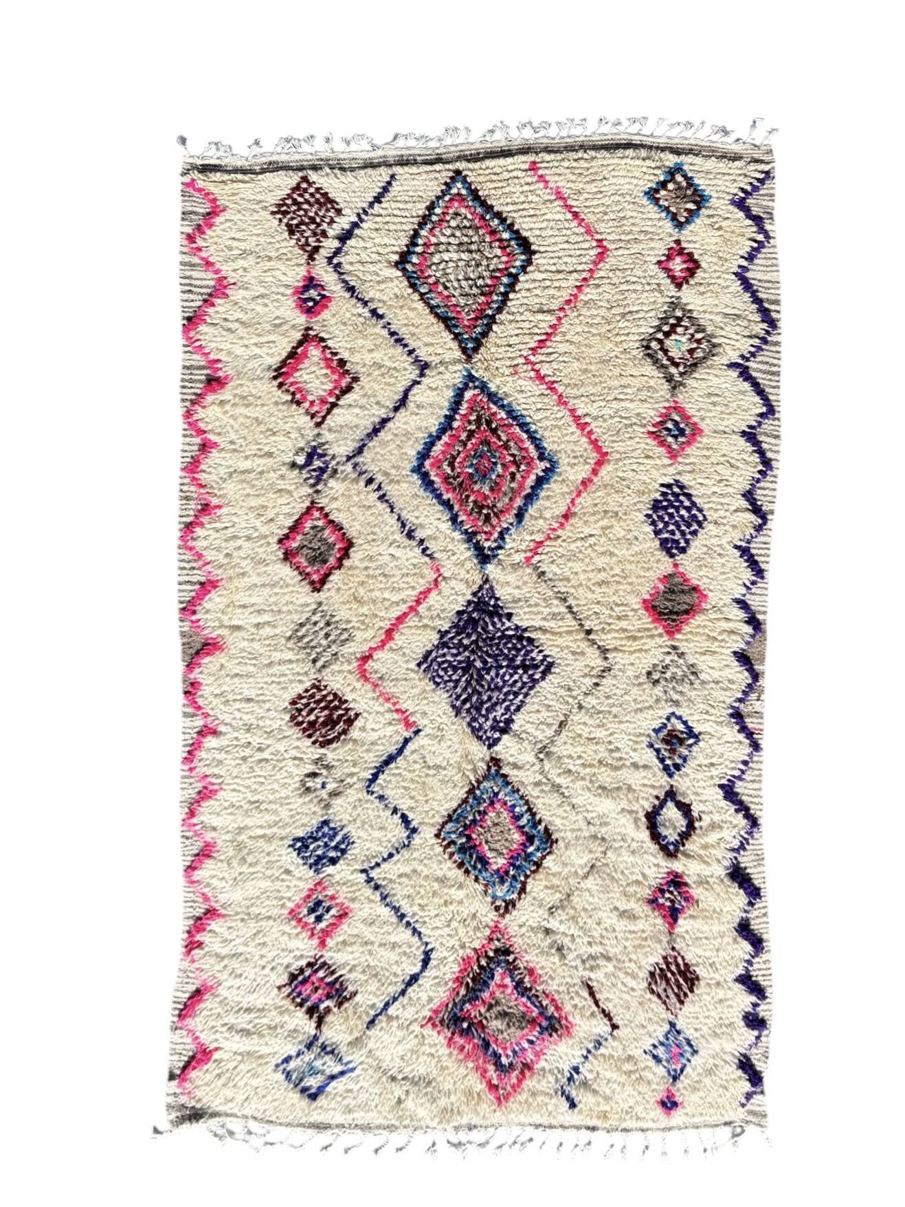 Moroccan Berber Azilal wool rug 150x270 cm