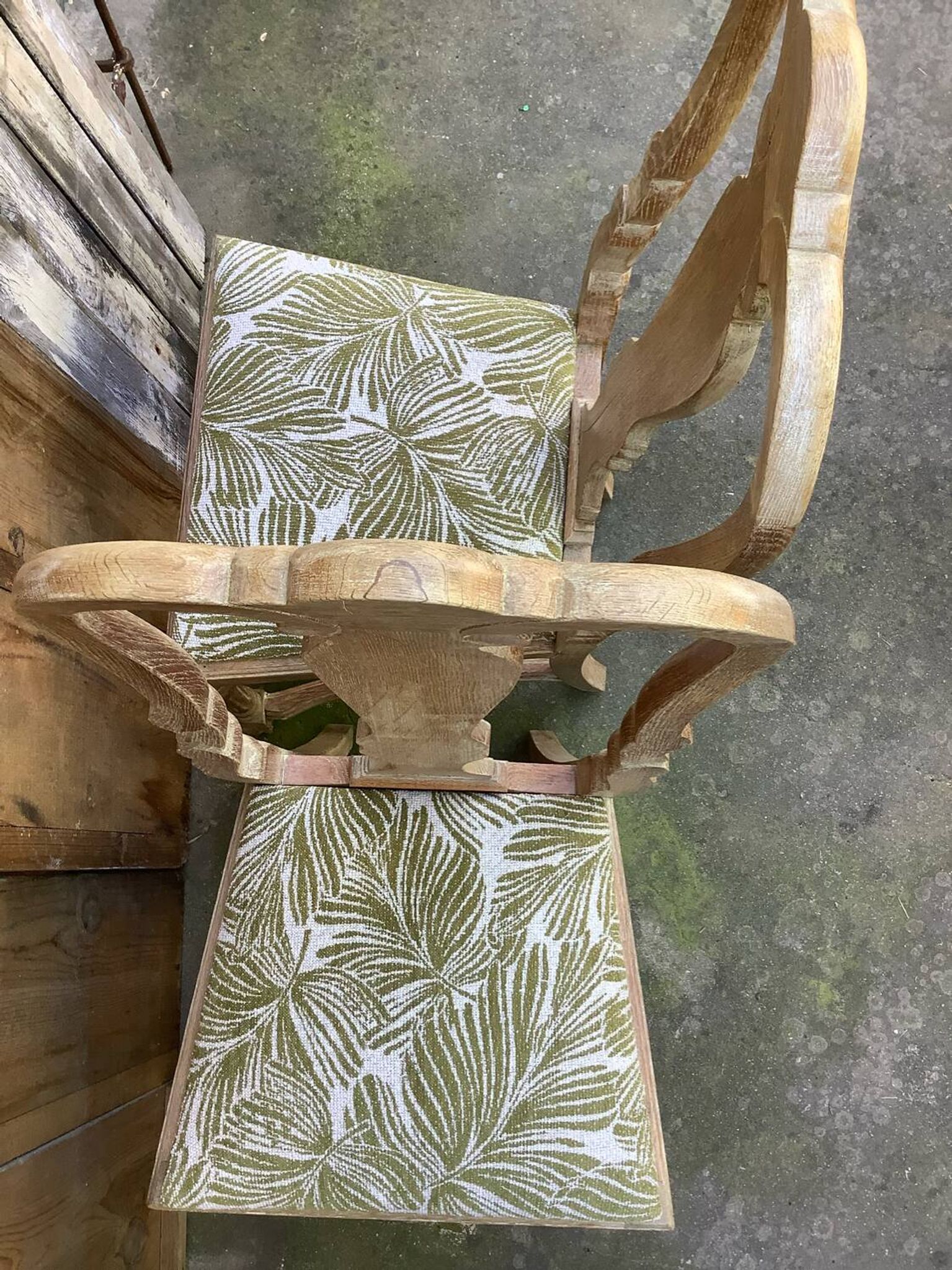 Lot de deux chaises Baroque Suedois