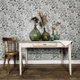 Farmhouse table with extension