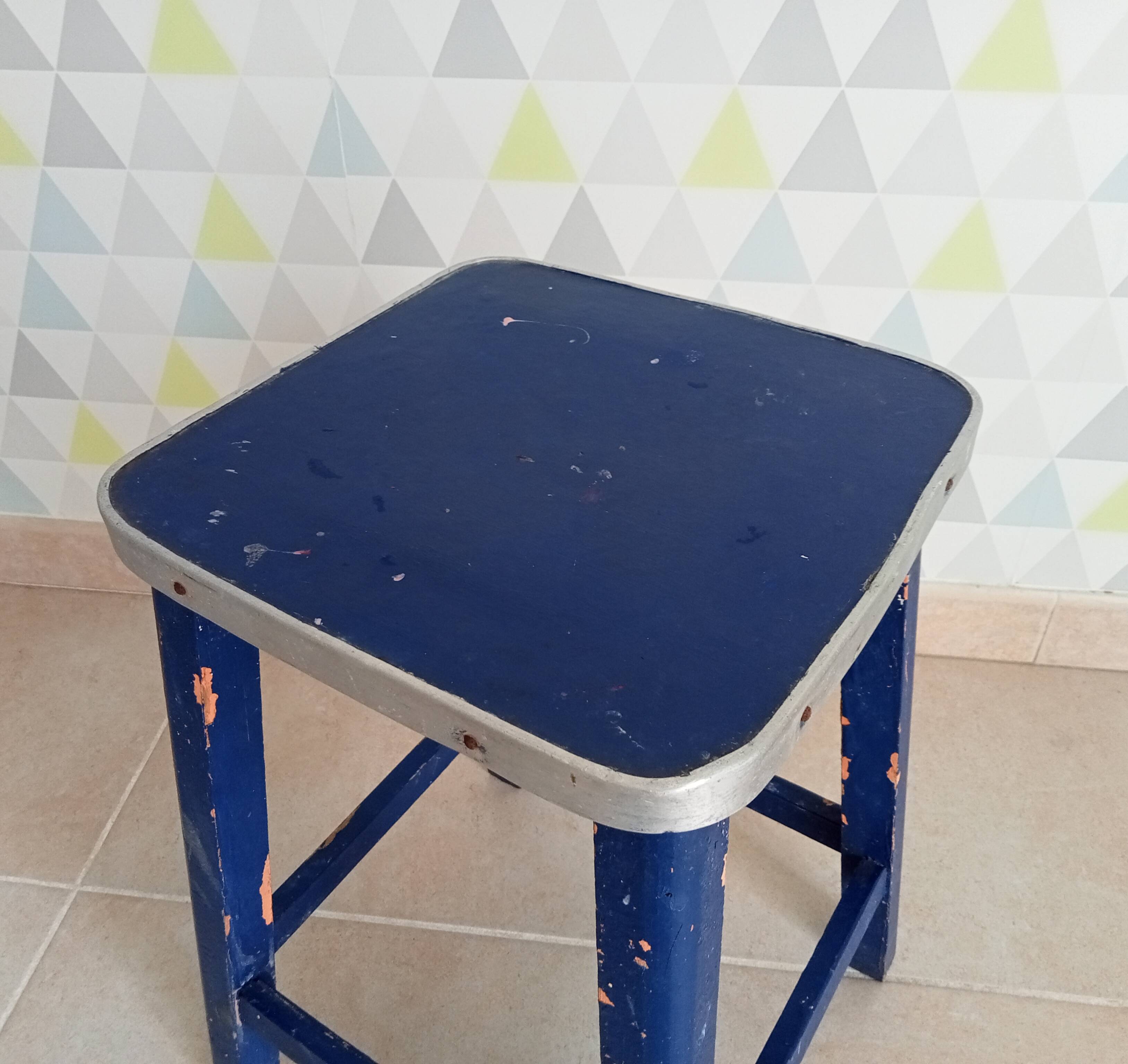 Tabouret vintage assise cerclée années 60/70