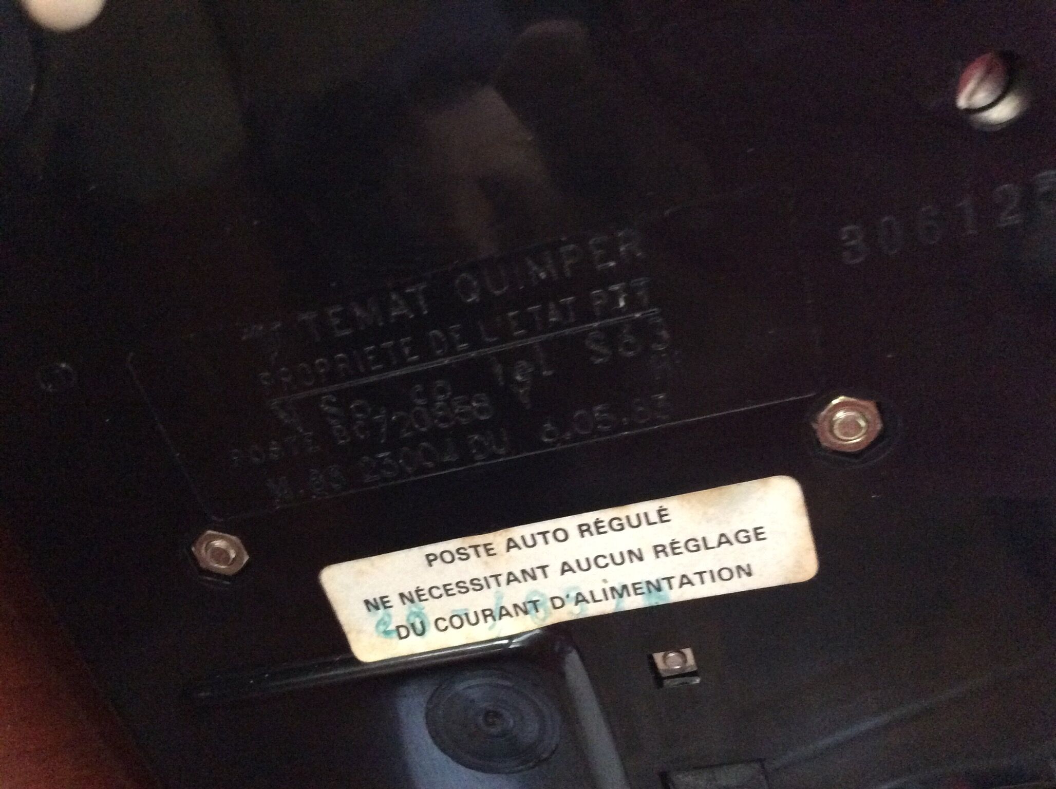 Téléphone cadran rotatif ivoire « Temat Quimper » Socotel 63 vintage
