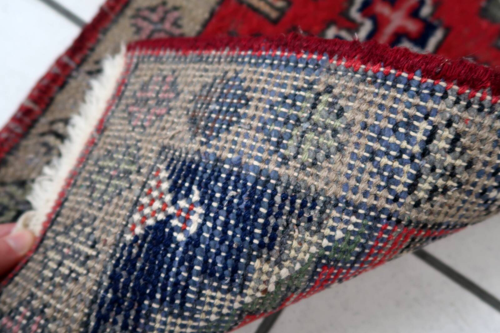 Tapis vintage du Moyen-Orient Hamadan fait main en laine – 38 x 59 cm