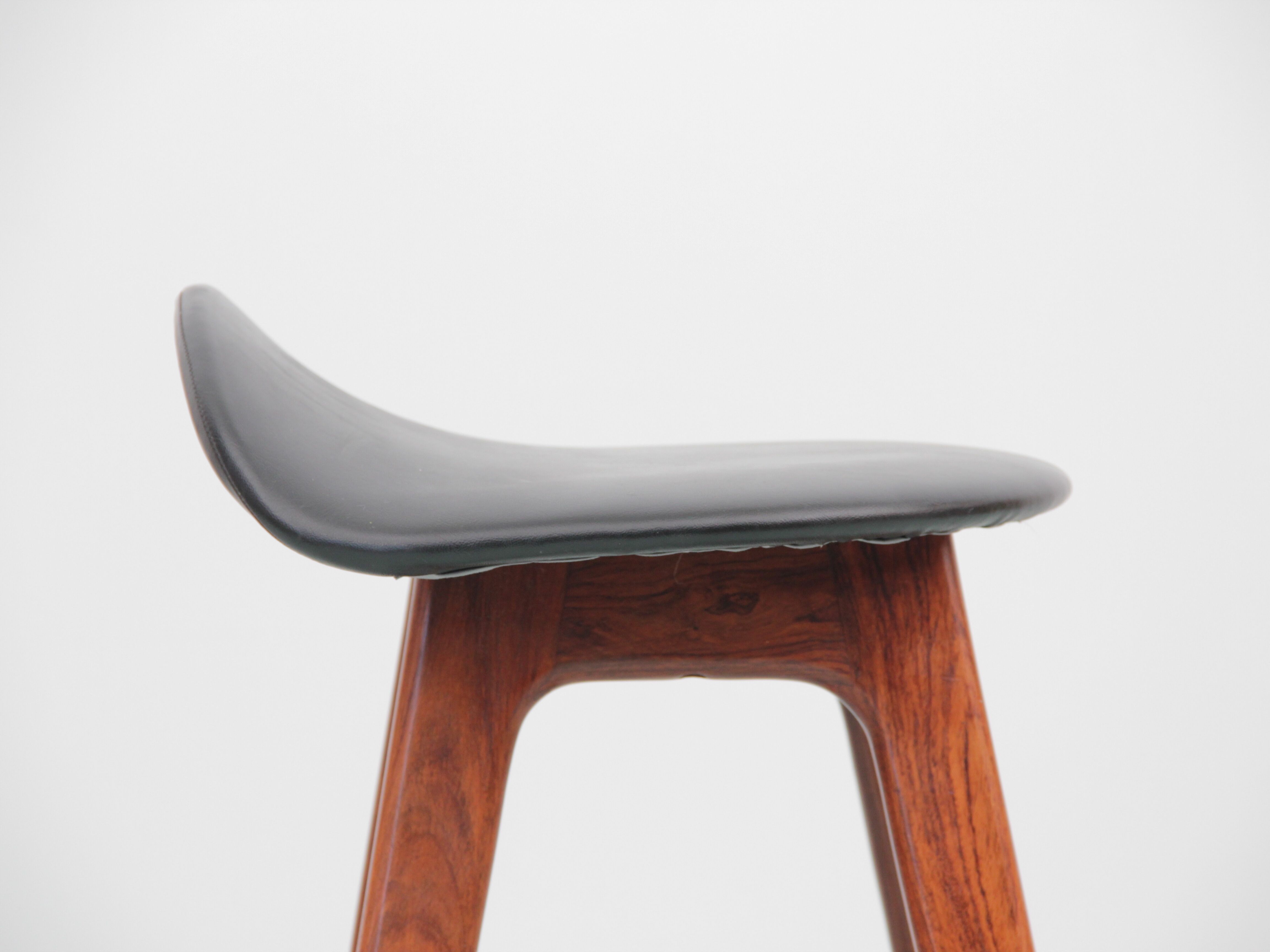 Scandinavian bar stool in OD61 style rosewood. H 62 cm.