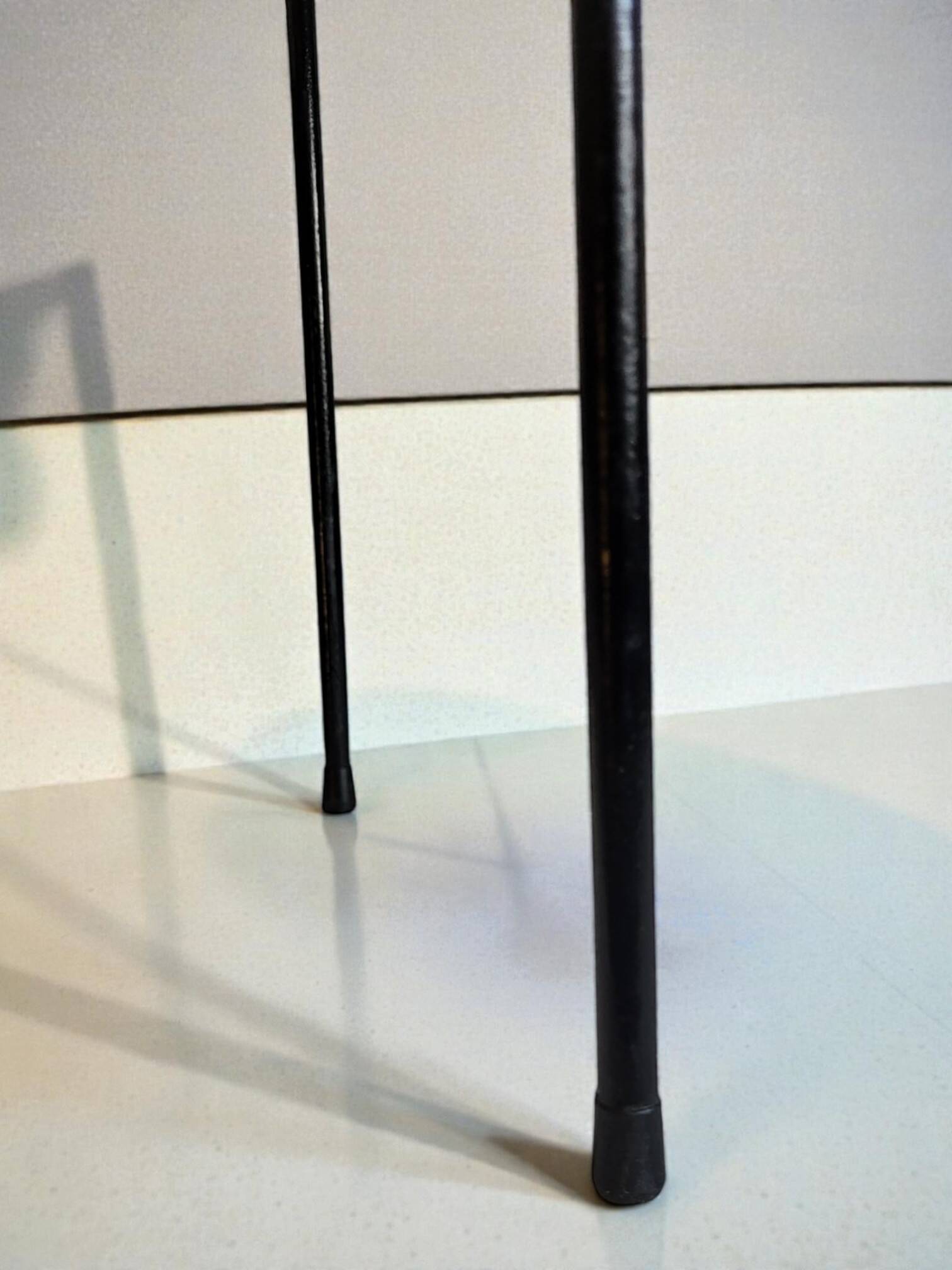 Nylon wire coffee table