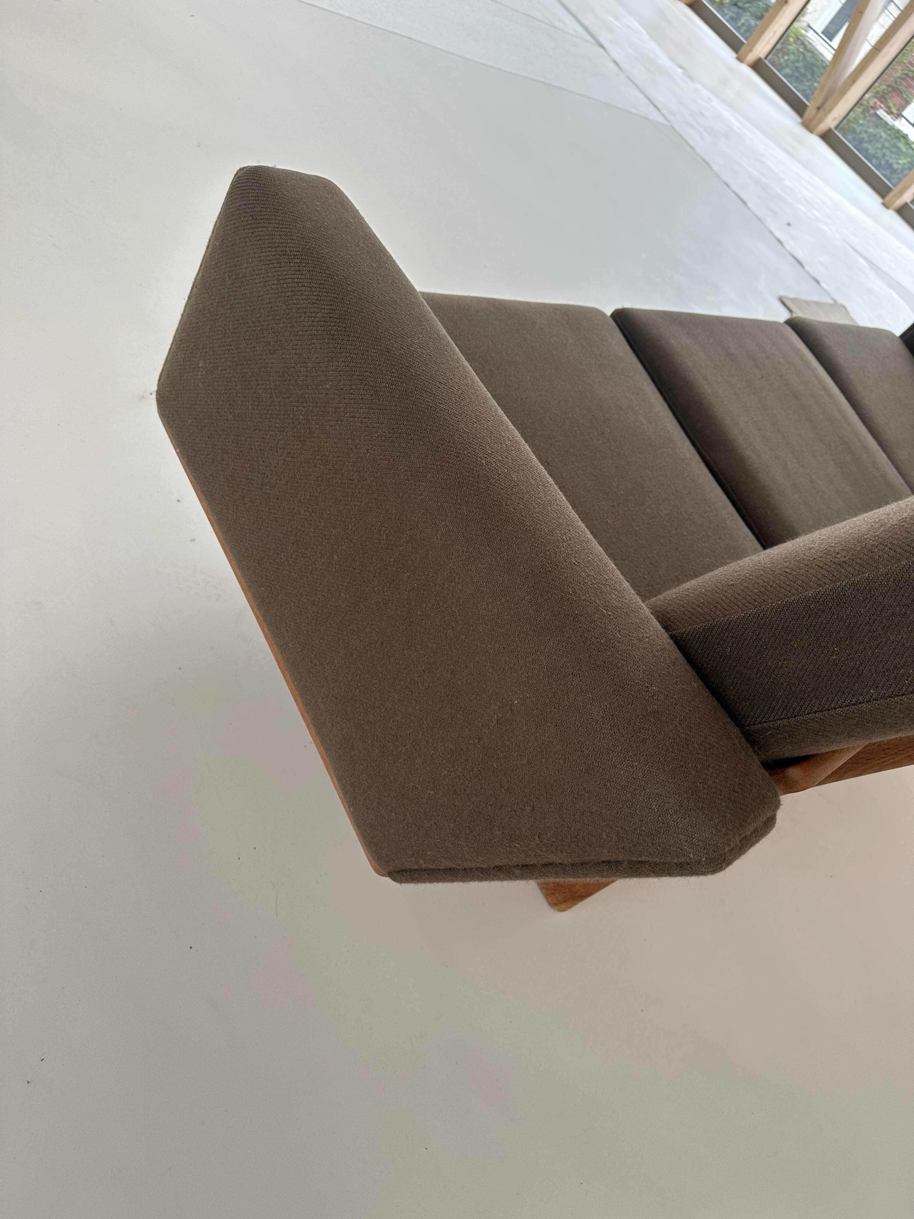 canapé 3 places Hans J. Wegner