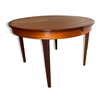 Vintage Scandinavian extendable teak table
