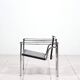 Fauteuil « lc1 » de charlotte perriand pour le corbusier, édités par cassina