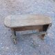 Petit tabouret en bois très ancien 
