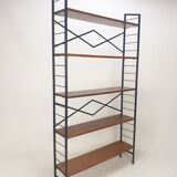 Italian free standing teak shelving unit, 1950