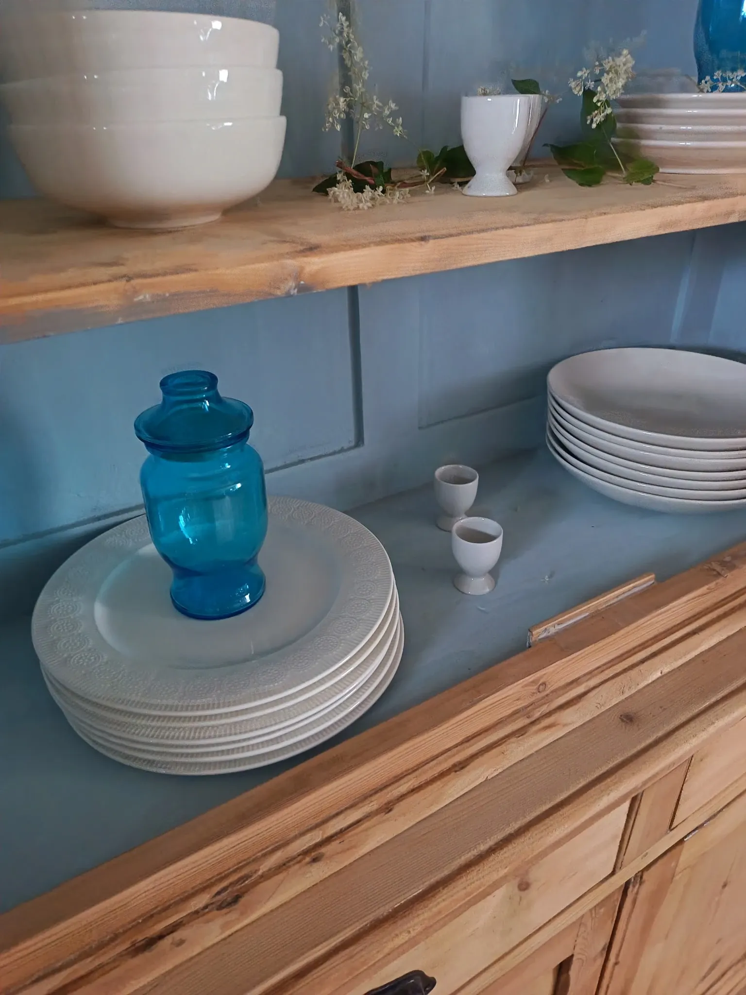 Old country dresser