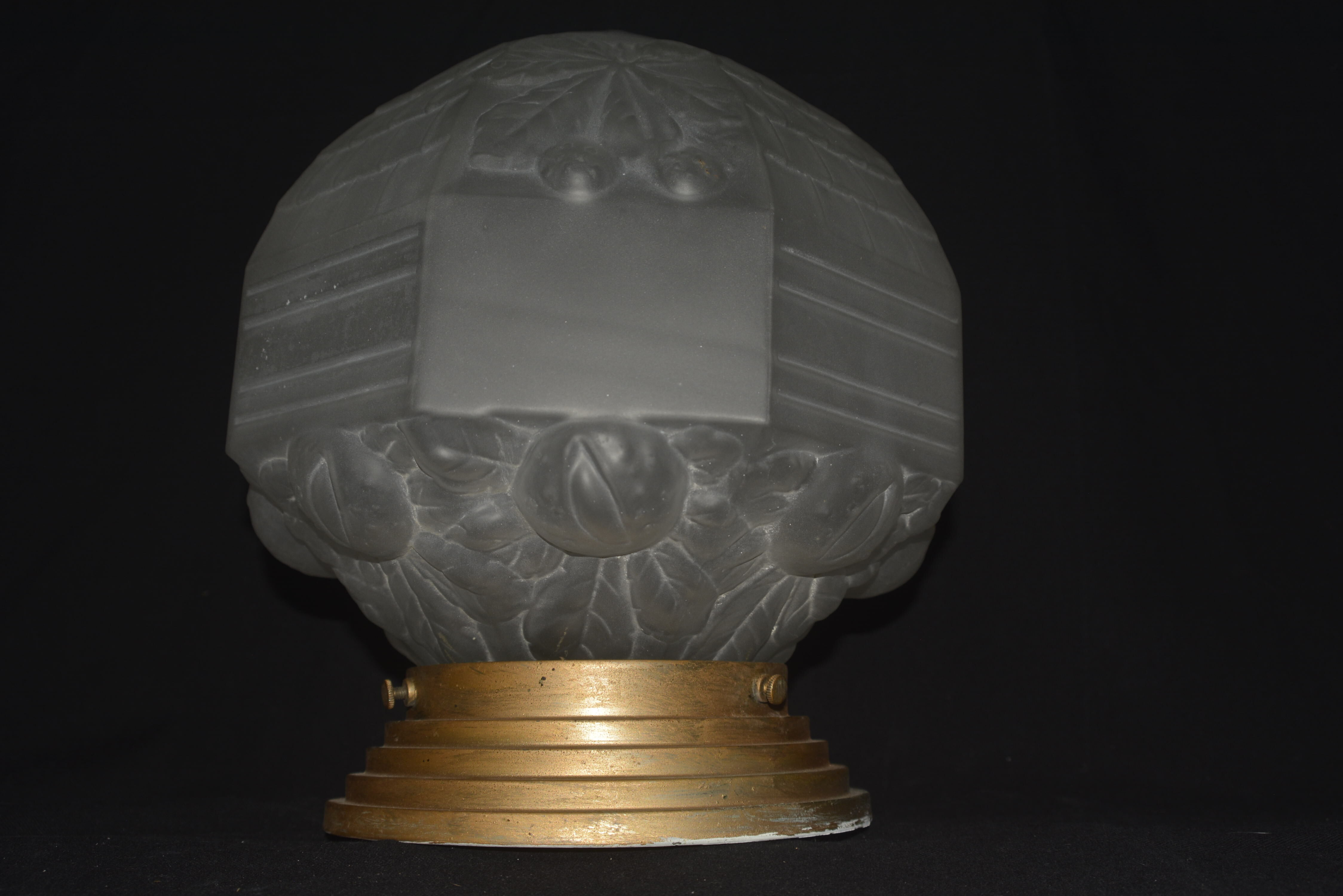 Art Deco ceiling lamp globe