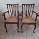 Paire de fauteuils de style Queen Anne originaux