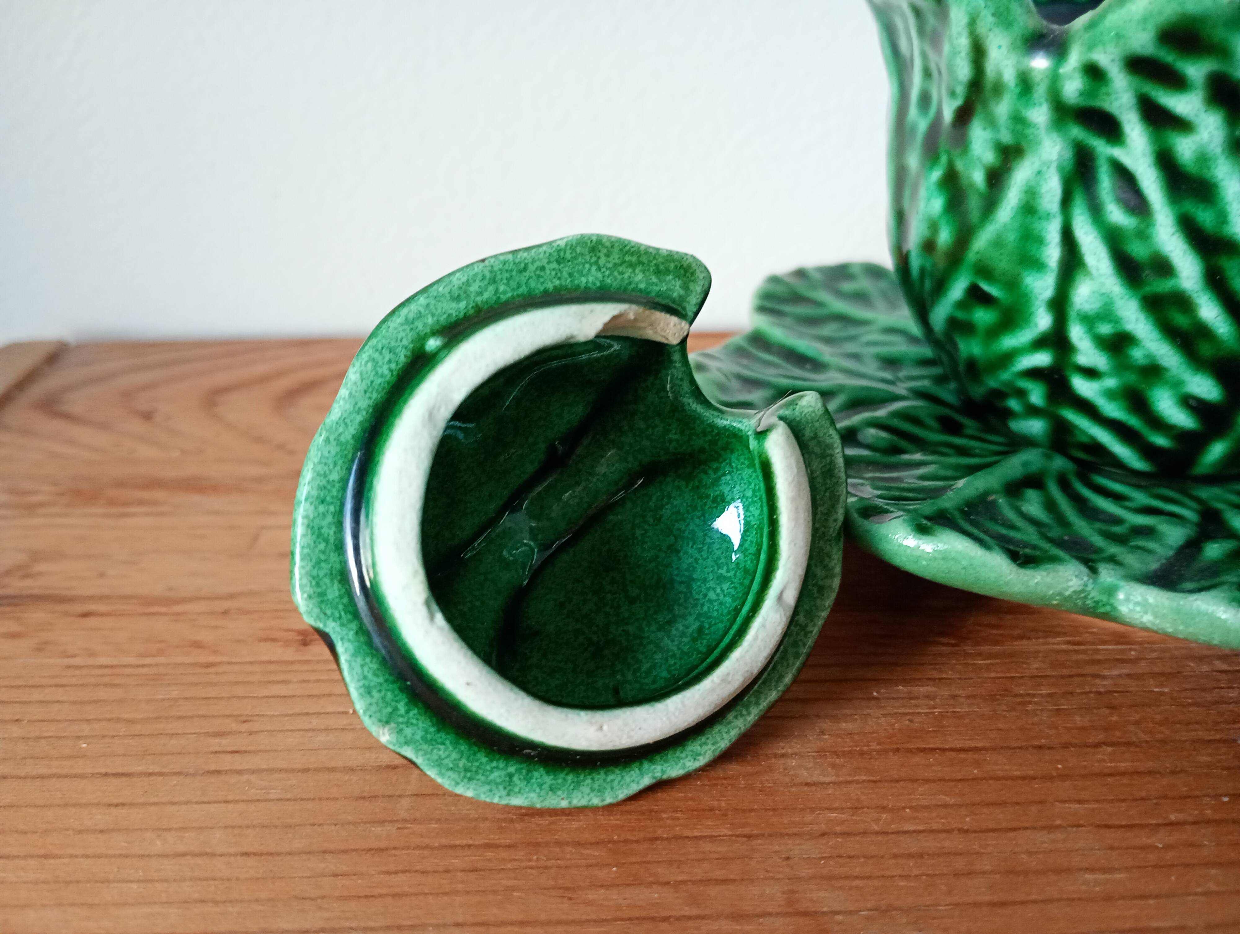 small cabbage-shaped slip pot