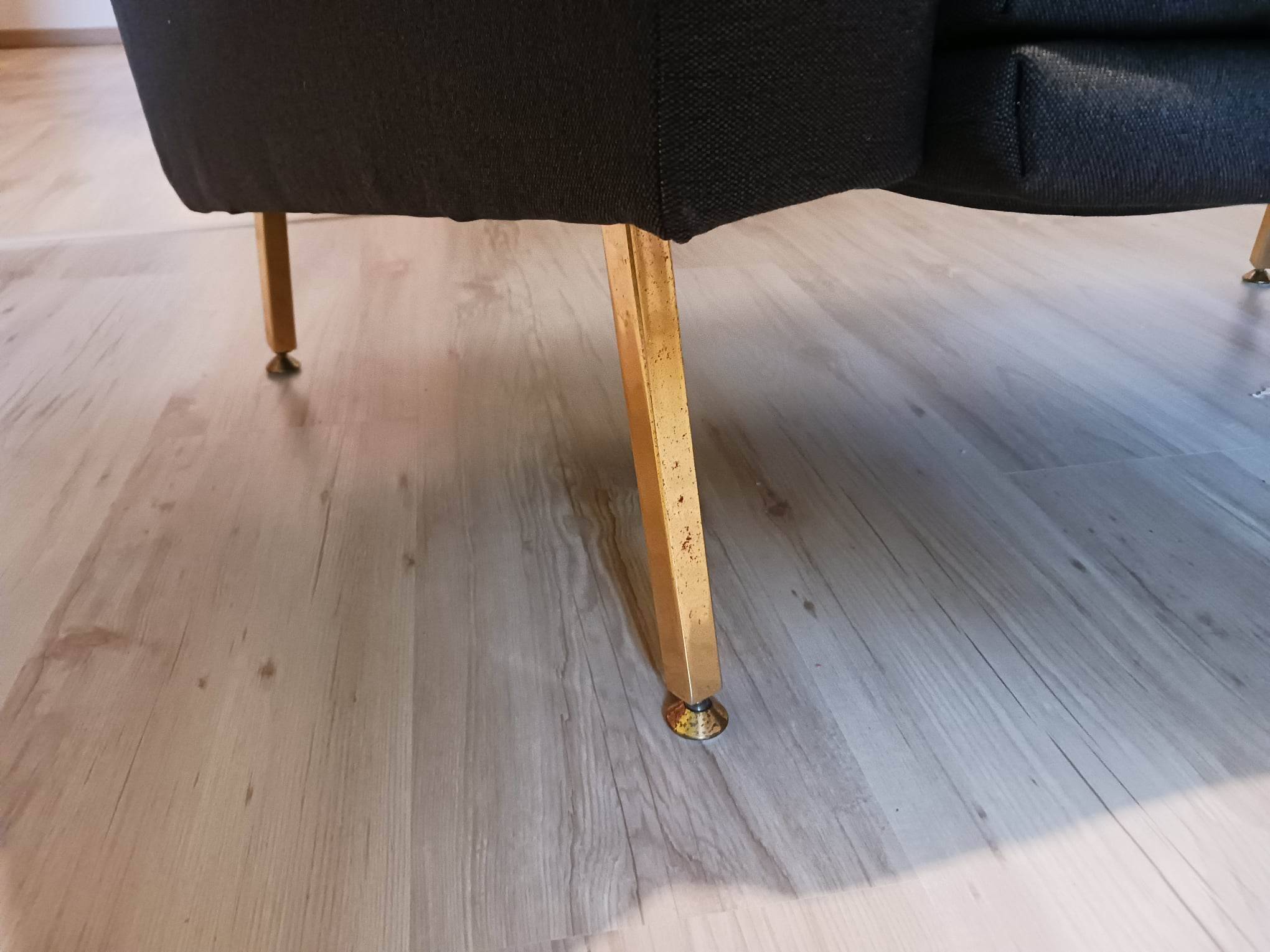 Panoramic model sofa produced by Airborne 1954 by Pierre Guariche