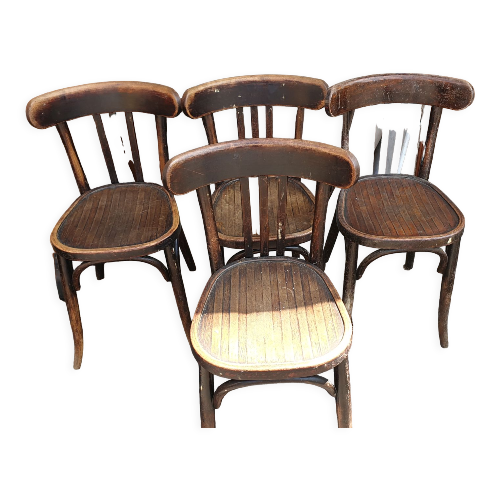 4 bistro chairs 40/50