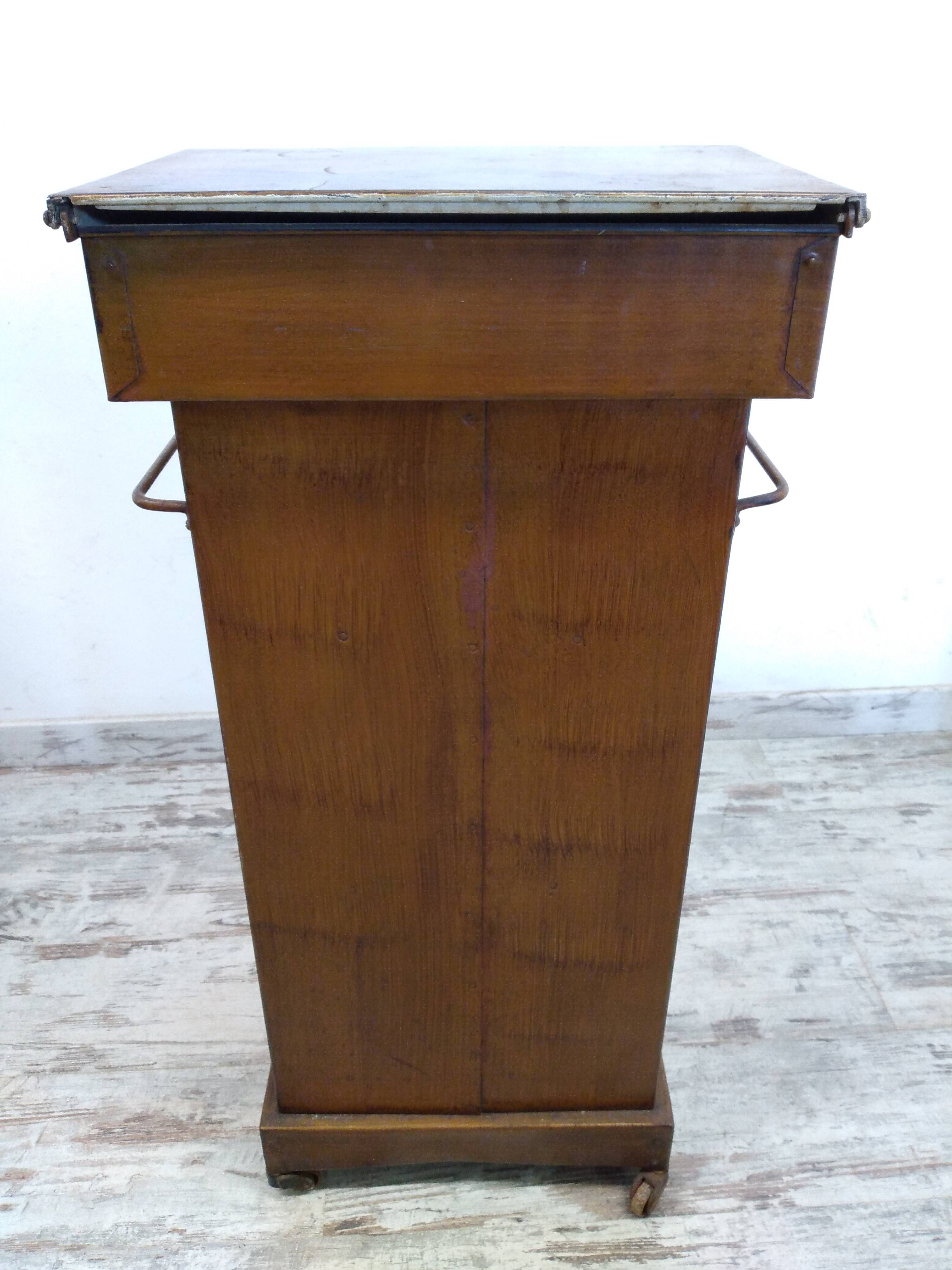 Old bathroom furniture, bathroom