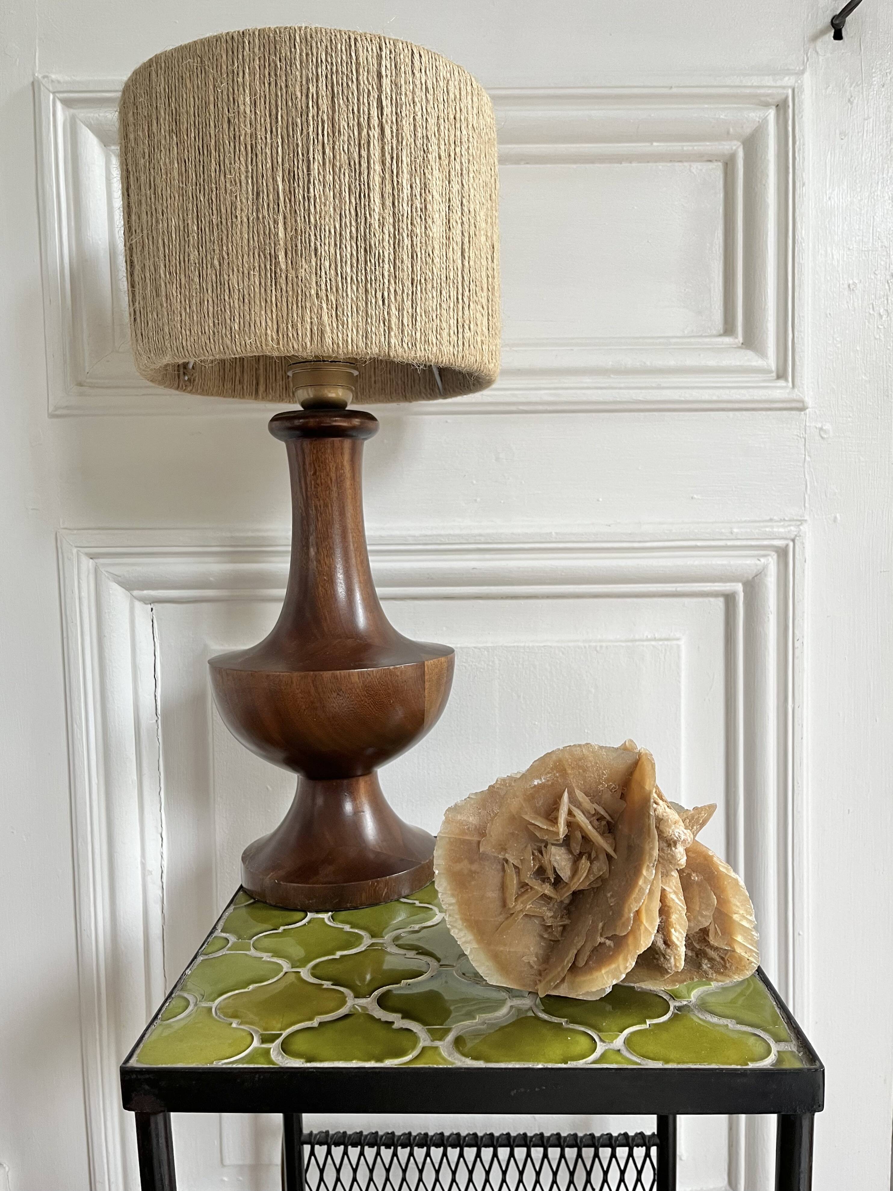 Large size sand rose