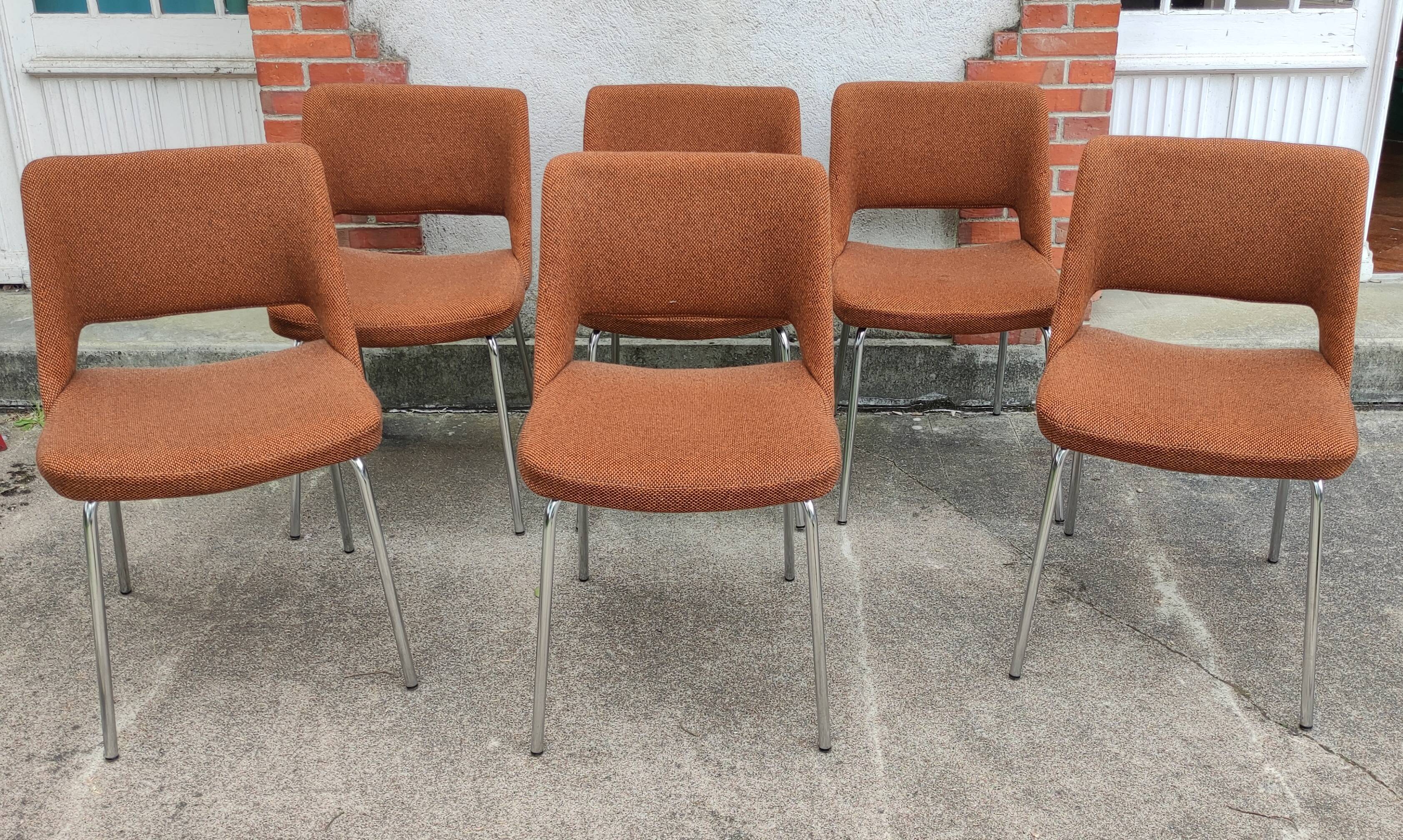 Series of 10 Chairs design "conference"