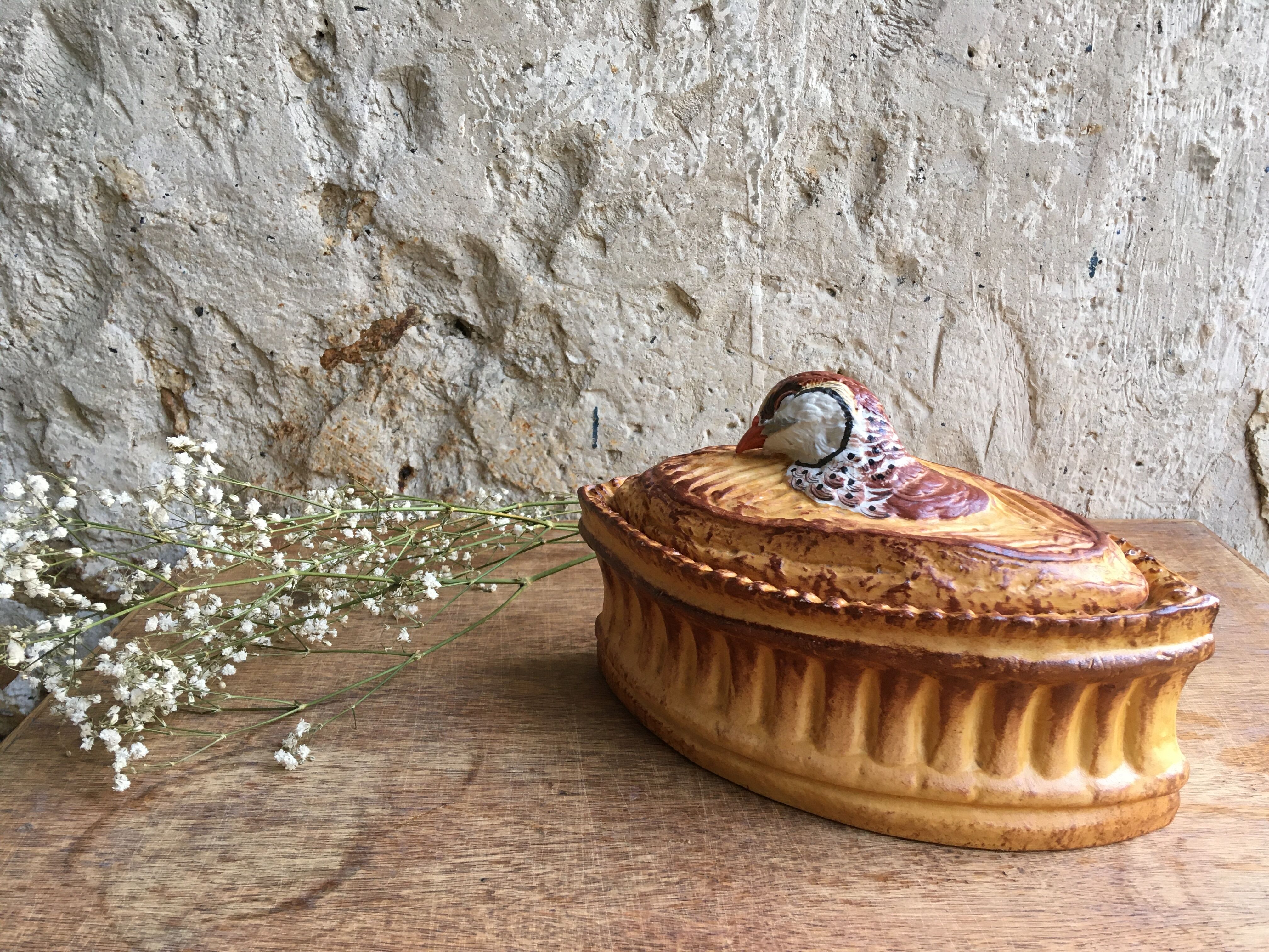 Pilivite porcelain oval pheasant terrine / Pillivuyt