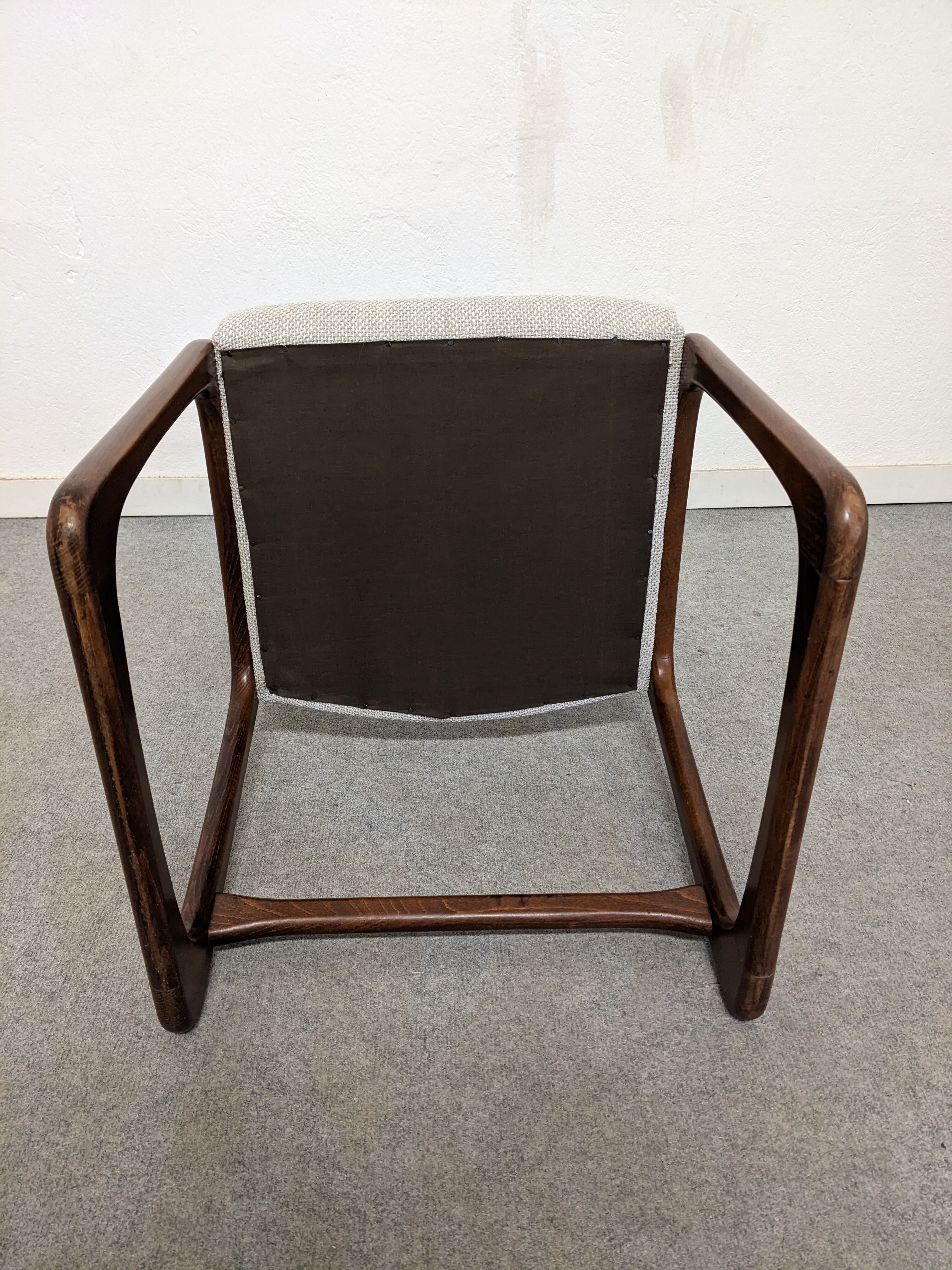Series of 4 Baumann sled chairs from the 60-70s