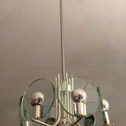 Chandelier en argent avec 6 disques en verre cristal, Italie années 1960.