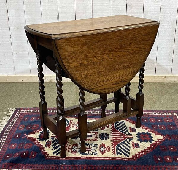 Table pliante anglaise en chêne début XXème GATELEG