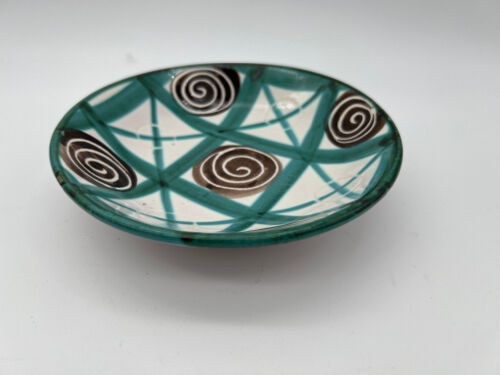 Cup cut Vallauris Robert Picault