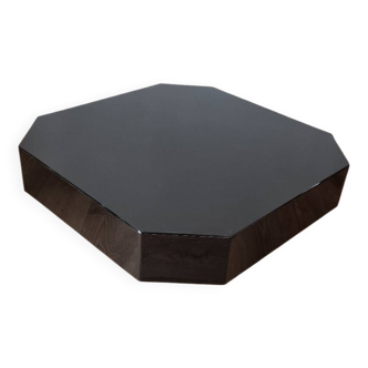 Table basse octogonale laquée