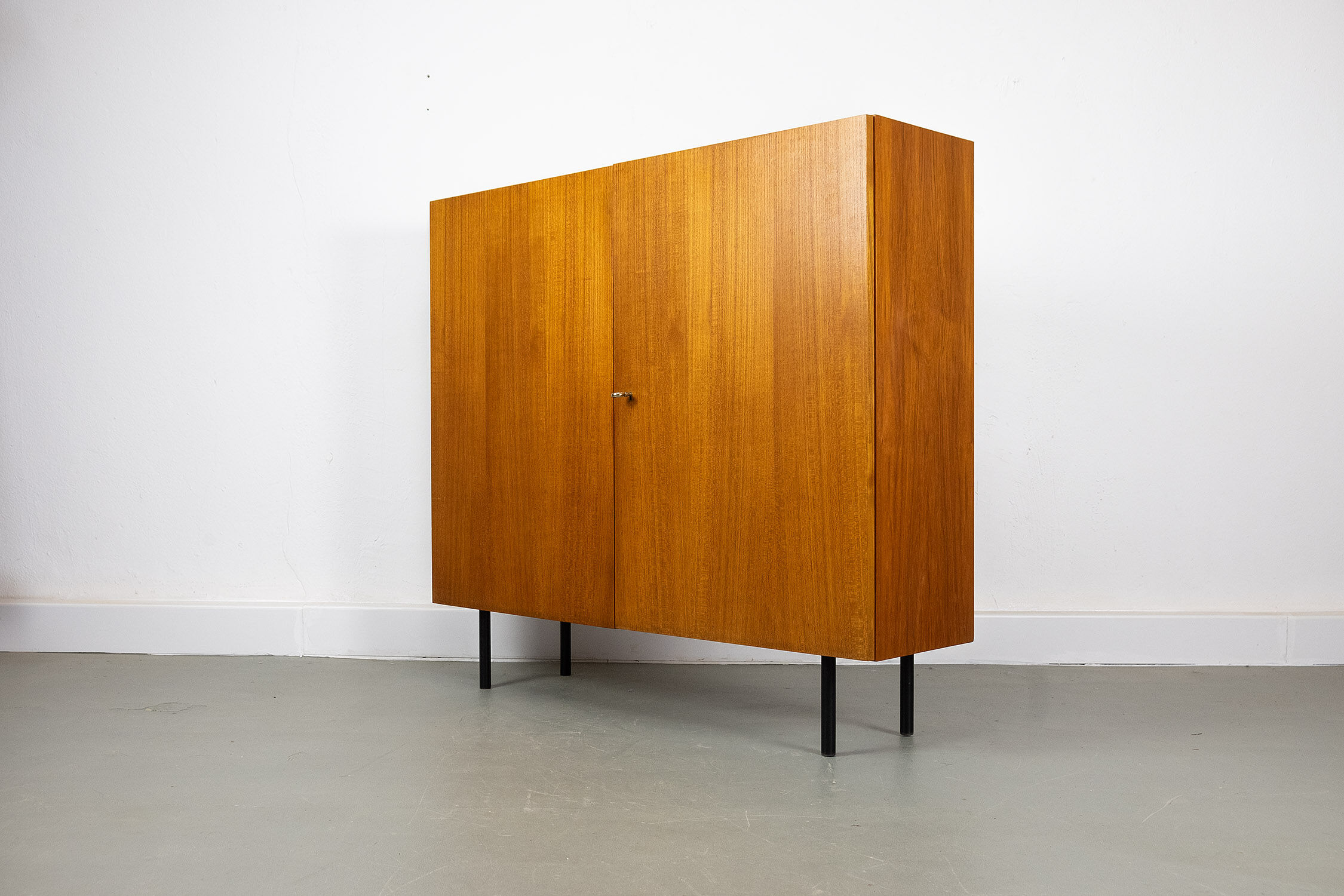 Minimalistic Teak Sideboard from Oldenburger Möbelwerkstätten / Idee Möbel, 1960s