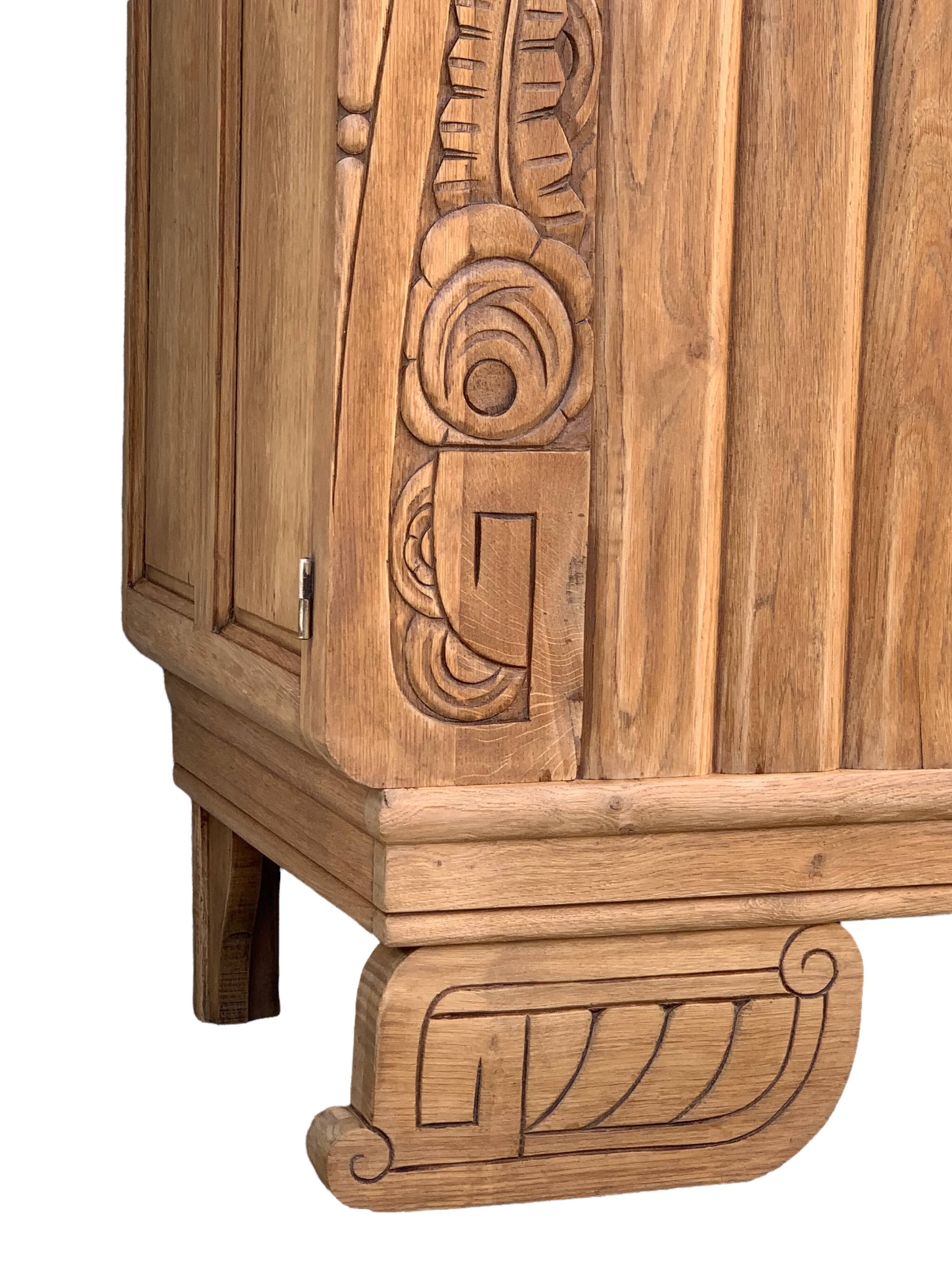 Armoire parisienne art déco chêne massif brut