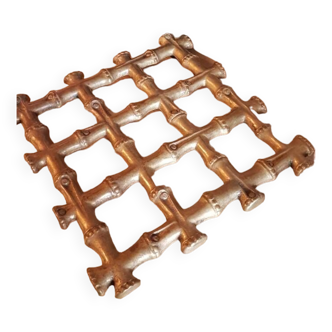 Bamboo pattern brass trivet