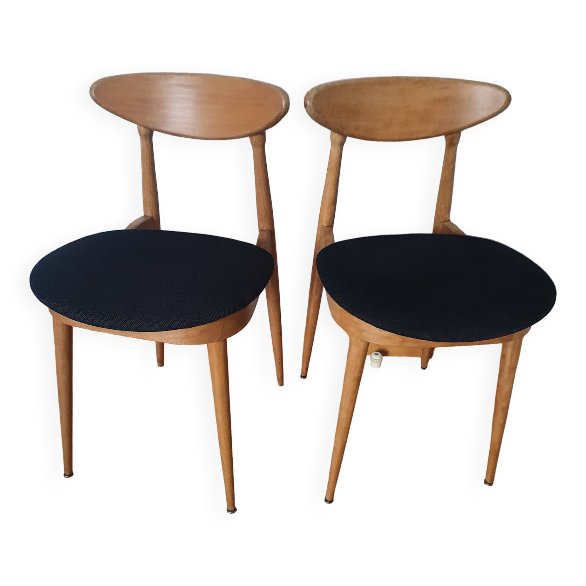 Set of 2 Scandinavian chairs. Design 1960
