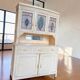 Buffet vintage blanc cassé / meuble de brocante