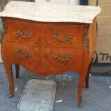 Commode style Louis XV