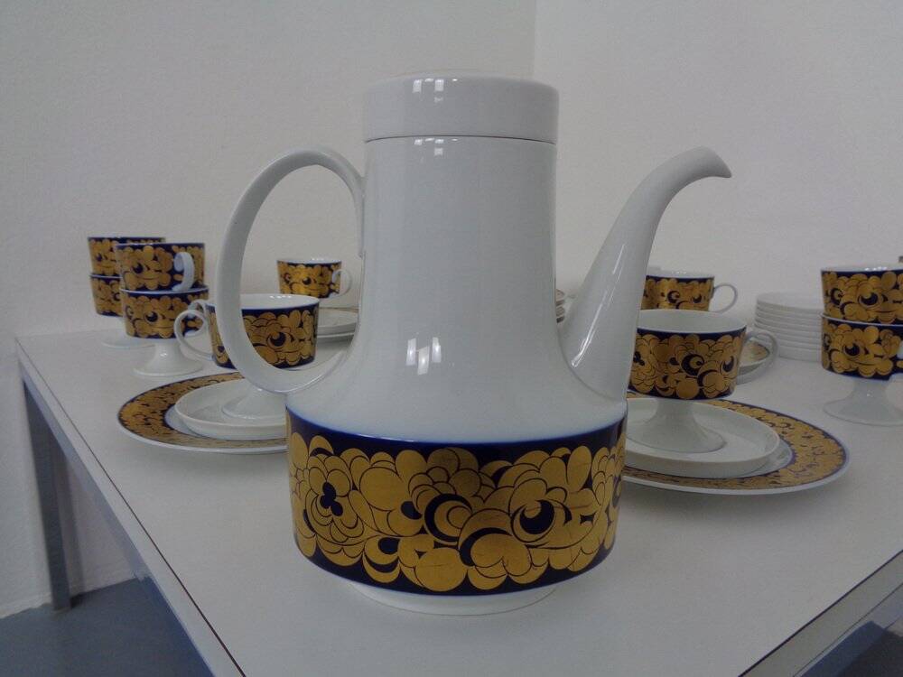 Coffee service for 12 people by Tapio Wirkkala for Rosenthal, 1960s, set of 42.