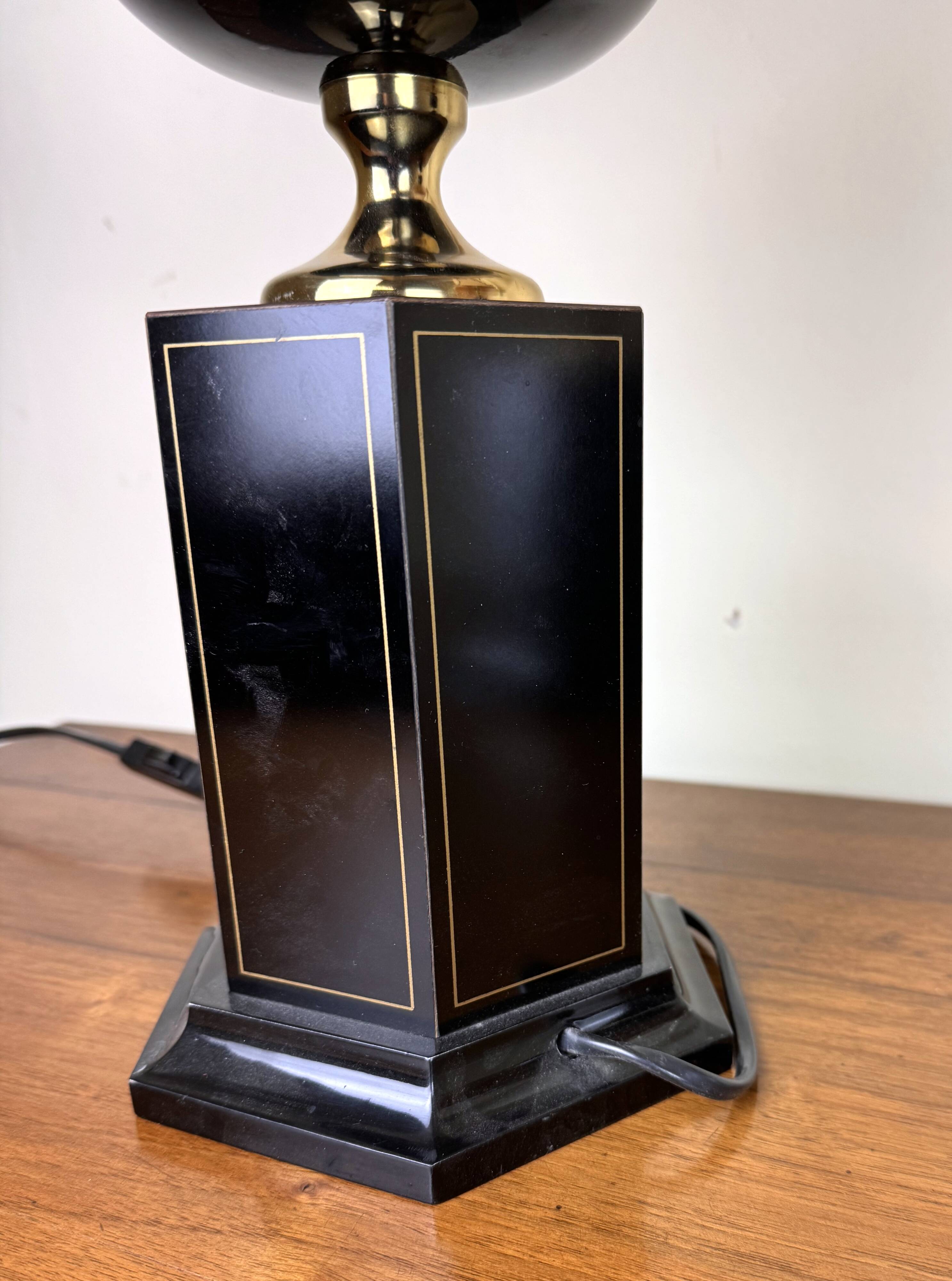 Maison le dauphin France: very large desk lamps from the 1970s