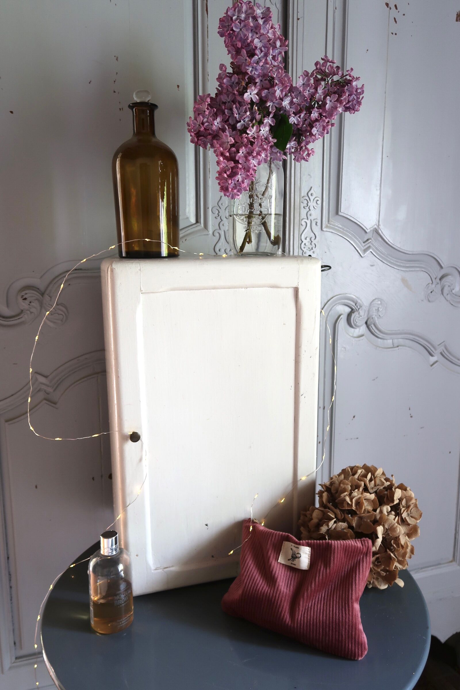 Armoire à pharmacie